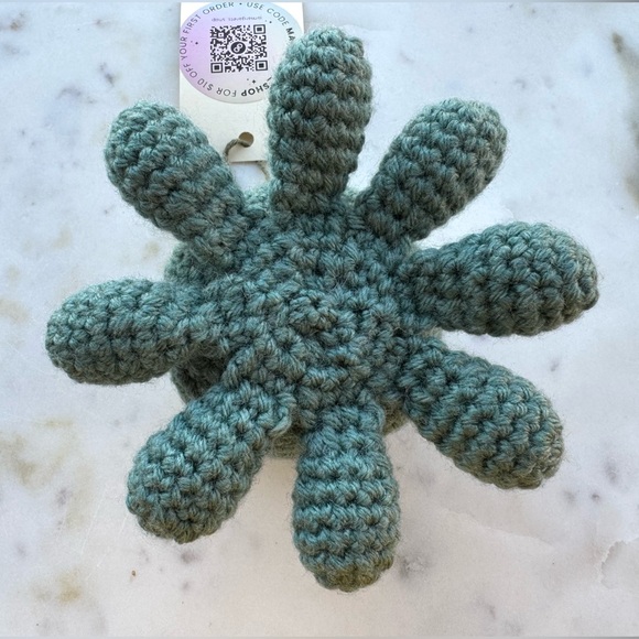 Handcrafted Crochet Teal Octopus Plushie - Picture 4 of 5